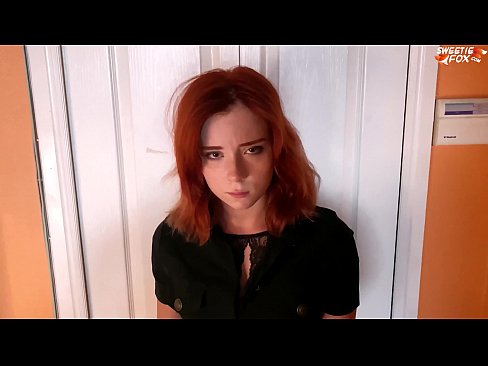 ❤️ Güvenlik Görevlisi Hırsızlık İçin Güzel Kadını Cezalandırdı - Ağıza Boşalma ️❌ Porno bizde