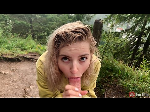 ❤️ Kız bir kamu oral seks sonra boşalmak kırlangıçlar - Eva Elfi ️❌ Porno bizde