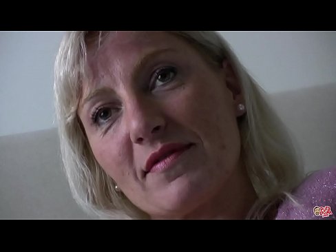 ❤️ Hepimizin becerdiği anne... Hanımefendi, kendinize gelin! ️❌ Porno bizde
